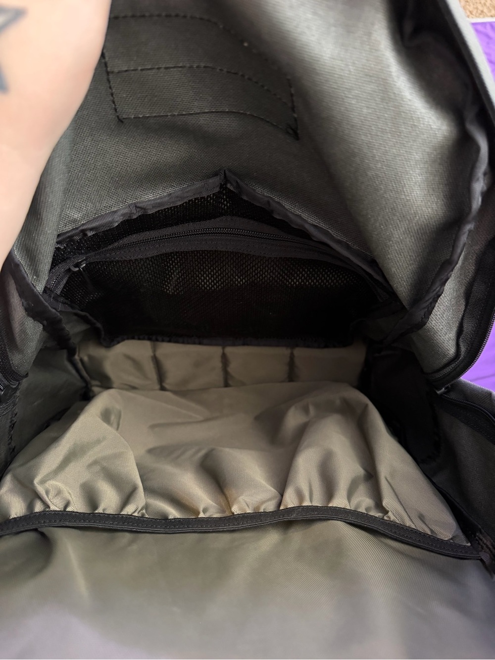 MAXPEDITION Men's Field Backpack with Patch Panel - Picture 4 of 7